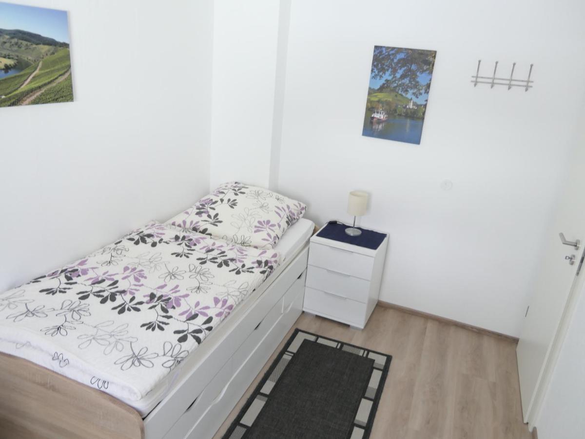 Ferienwohnungen Und Appartements - Haus Budinger Alf Exteriör bild