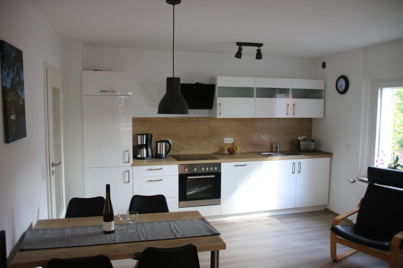 Ferienwohnungen Und Appartements - Haus Budinger Alf Exteriör bild